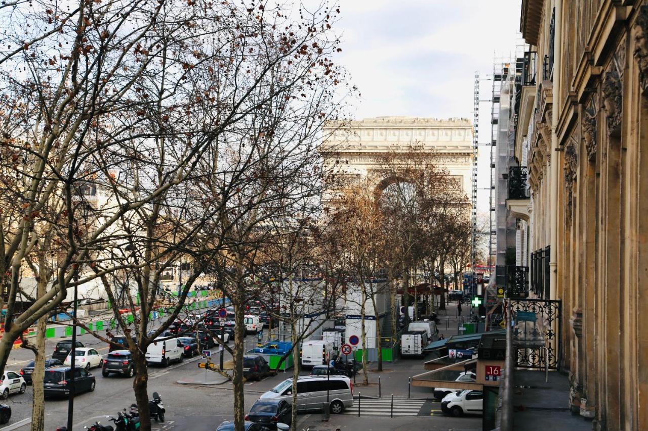 Suite Junior Avec Balcon Et Vue Sur Arc De Triomphe ปารีส ภายนอก รูปภาพ